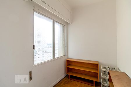 Apartamento à venda com 192m², 3 quartos e 1 vaga Apartamento à venda com 192m², 3 quartos e 1 vagaQuarto de Serviço