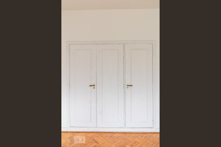 Apartamento à venda com 192m², 3 quartos e 1 vaga Apartamento à venda com 192m², 3 quartos e 1 vagaQuarto 1