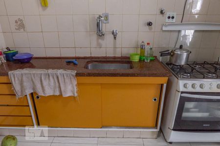 Apartamento à venda com 102m², 2 quartos e sem vagaCozinha