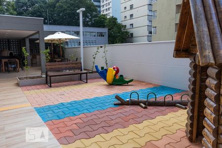Studio à venda com 25m², 1 quarto e sem vaga Studio à venda com 25m², 1 quarto e sem vagaPlayground