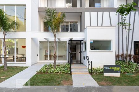 Studio à venda com 25m², 1 quarto e sem vaga Studio à venda com 25m², 1 quarto e sem vagaFachada