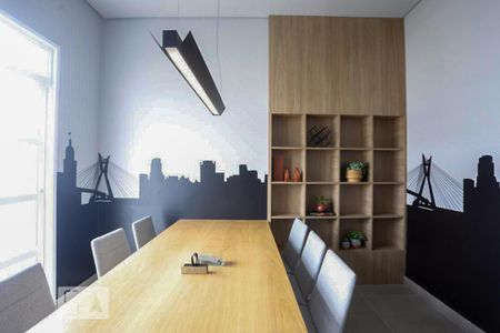 Studio à venda com 25m², 1 quarto e sem vaga Studio à venda com 25m², 1 quarto e sem vagaCoworking