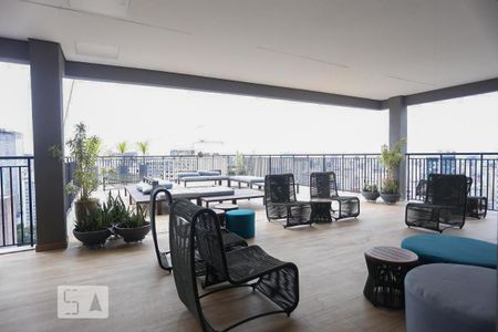 Studio à venda com 25m², 1 quarto e sem vaga Studio à venda com 25m², 1 quarto e sem vagaTerraço