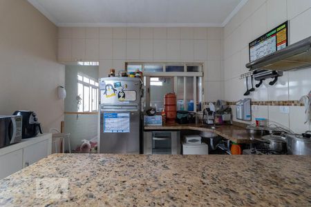 Casa à venda com 130m², 2 quartos e 1 vagaozinha