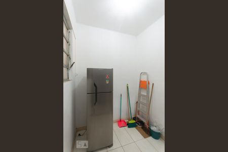 Apartamento à venda com 60m², 2 quartos e sem vagaCozinha e Área de Serviço