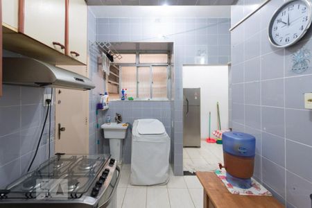 Apartamento à venda com 60m², 2 quartos e sem vagaCozinha e Área de Serviço