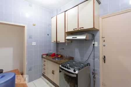 Apartamento à venda com 60m², 2 quartos e sem vagaCozinha e Área de Serviço