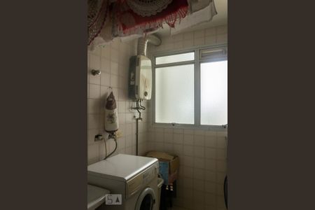 Apartamento à venda com 79m², 3 quartos e 2 vagas Apartamento à venda com 79m², 3 quartos e 2 vagasÁrea de Serviço