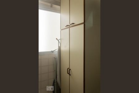 Apartamento à venda com 79m², 3 quartos e 2 vagas Apartamento à venda com 79m², 3 quartos e 2 vagasÁrea de Serviço