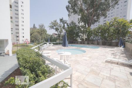 Apartamento à venda com 79m², 3 quartos e 2 vagasÁrea comum - Piscina