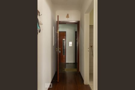 Apartamento à venda com 79m², 3 quartos e 2 vagas Apartamento à venda com 79m², 3 quartos e 2 vagasEntrada
