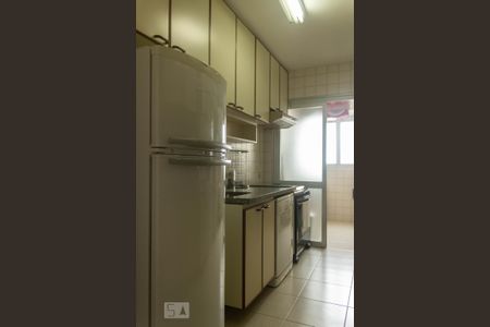 Apartamento à venda com 79m², 3 quartos e 2 vagas Apartamento à venda com 79m², 3 quartos e 2 vagasCozinha