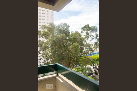 Apartamento à venda com 79m², 3 quartos e 2 vagas Apartamento à venda com 79m², 3 quartos e 2 vagasVaranda