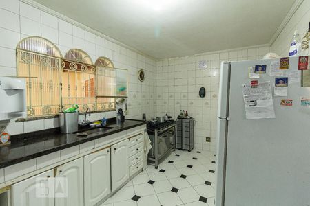 Casa para alugar com 480m², 6 quartos e 5 vagasCozinha