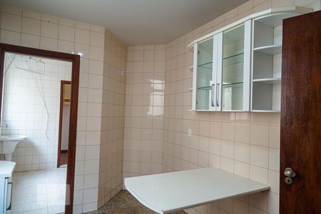 Apartamento à venda com 200m², 4 quartos e 2 vagasCozinha