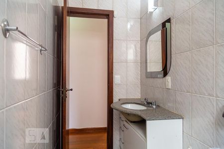 Apartamento à venda com 200m², 4 quartos e 2 vagasBanheiro Social 1