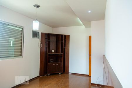 Apartamento à venda com 200m², 4 quartos e 2 vagasSuíte 2