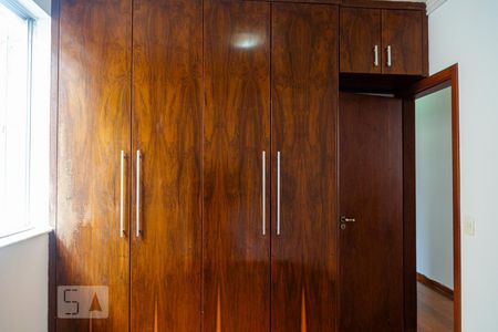 Apartamento à venda com 200m², 4 quartos e 2 vagasArmário do Quarto 4