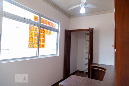 Apartamento à venda com 200m², 4 quartos e 2 vagasEscritório