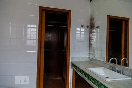 Apartamento à venda com 200m², 4 quartos e 2 vagasBanheiro da Suíte 2