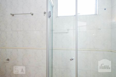 Banheiro de apartamento para alugar com 3 quartos, 98m² em Concórdia, Belo Horizonte