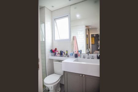Apartamento à venda com 65m², 2 quartos e 2 vagasBanheiro da Suíte