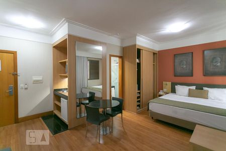 Quarto de apartamento para alugar com 1 quarto, 35m² em Lourdes, Belo Horizonte