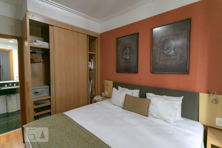 Quarto de apartamento para alugar com 1 quarto, 35m² em Lourdes, Belo Horizonte