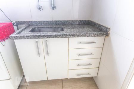 Apartamento à venda com 65m², 2 quartos e 1 vagaArmário