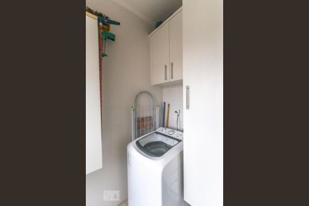 Apartamento à venda com 65m², 2 quartos e 1 vagaÁrea de serviço