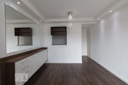 Sala de apartamento para alugar com 3 quartos, 61m² em Vila Ema, São Paulo