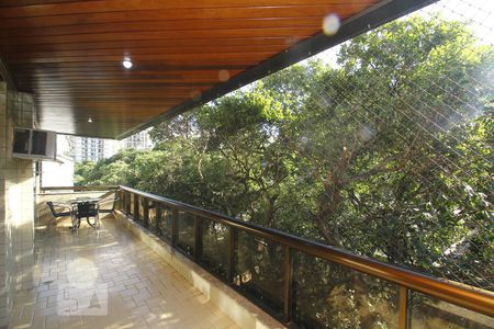 Varanda de apartamento para alugar com 4 quartos, 148m² em Botafogo, Rio de Janeiro