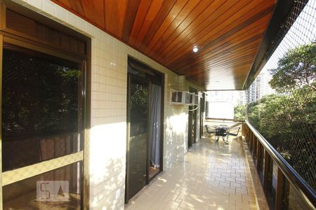 Varanda de apartamento para alugar com 4 quartos, 148m² em Botafogo, Rio de Janeiro