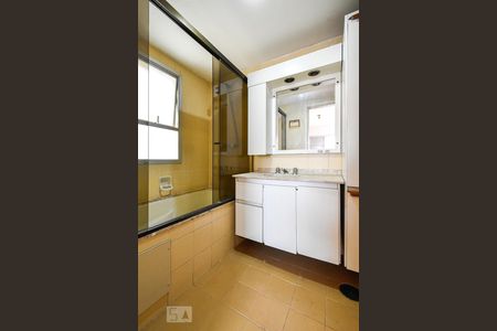 Apartamento para alugar com 40m², 1 quarto e 1 vaga Apartamento para alugar com 40m², 1 quarto e 1 vagaSuíte - Banheiro