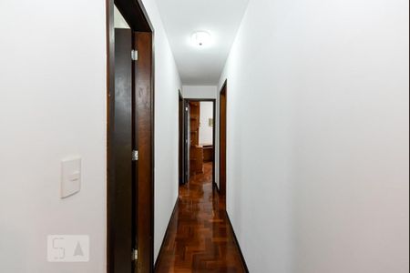 Apartamento para alugar com 126m², 3 quartos e 2 vagasCorredor