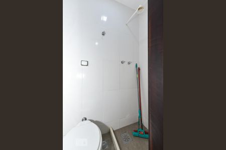 Apartamento para alugar com 126m², 3 quartos e 2 vagasBanheiro de Serviço