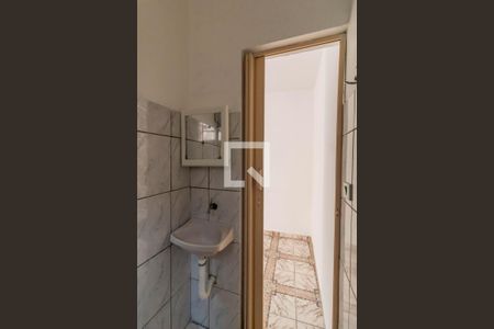 Banheiro de casa para alugar com 1 quarto, 30m² em Jardim Matarazzo, São Paulo