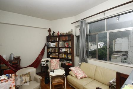 Apartamento à venda com 99m², 3 quartos e 1 vagaQuarto 2