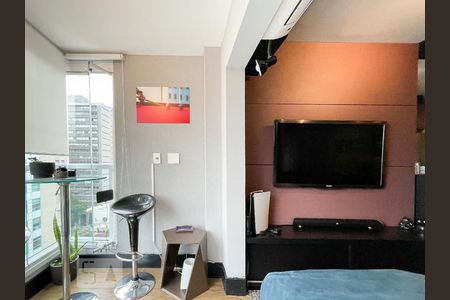 Sala de apartamento à venda com 1 quarto, 58m² em Jardim Paulistano, São Paulo