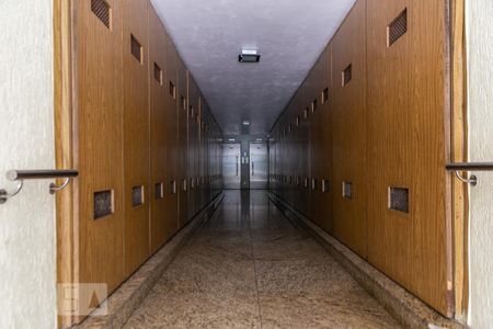 Studio para alugar com 25m², 1 quarto e sem vaga Studio para alugar com 25m², 1 quarto e sem vagaHall de entrada