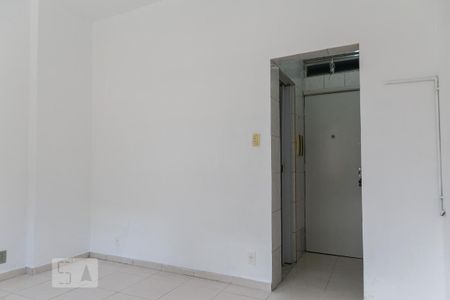 Kitnet de kitnet/studio para alugar com 1 quarto, 25m² em Boqueirão, Santos