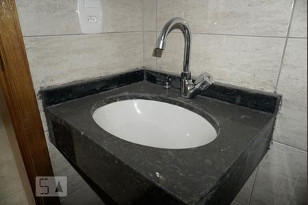 Apartamento para alugar com 40m², 2 quartos e sem vagaBanheiro