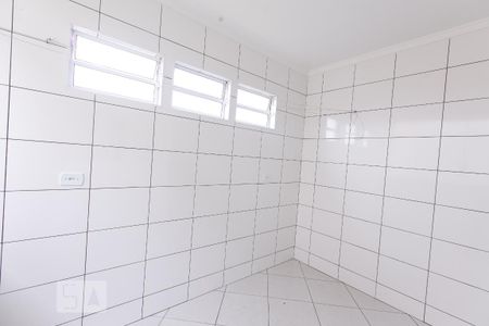 Lavanderia de casa para alugar com 2 quartos, 60m² em Conjunto Residencial José Bonifácio, São Paulo