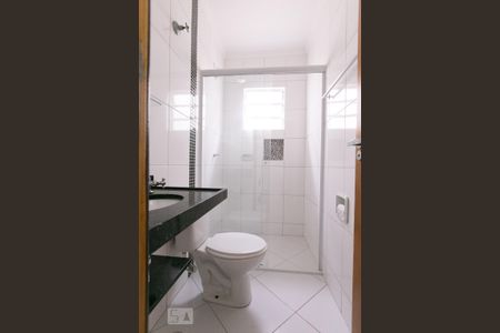 Casa para alugar com 60m², 2 quartos e sem vagaBanheiro
