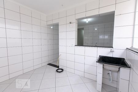 Lavanderia de casa para alugar com 2 quartos, 60m² em Conjunto Residencial José Bonifácio, São Paulo