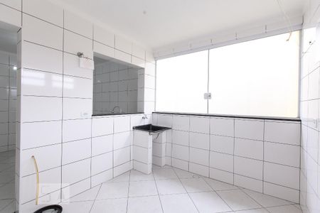 Casa para alugar com 60m², 2 quartos e sem vagaLavanderia