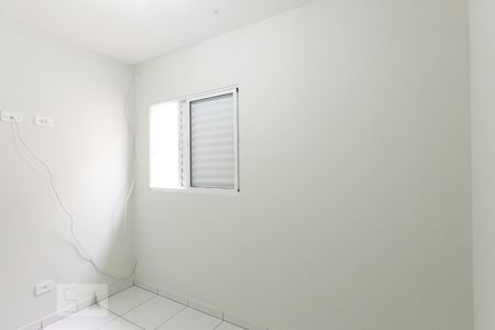 Quarto 2 de casa para alugar com 2 quartos, 60m² em Conjunto Residencial José Bonifácio, São Paulo