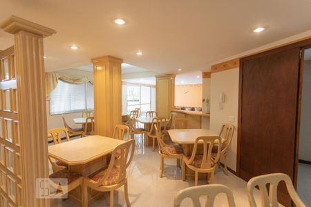 Apartamento para alugar com 88m², 3 quartos e 1 vaga Apartamento para alugar com 88m², 3 quartos e 1 vagaSalao de festas