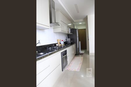 Apartamento para alugar com 106m², 3 quartos e 2 vagasCozinha