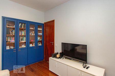 Apartamento à venda com 230m², 4 quartos e 4 vagasSala 2